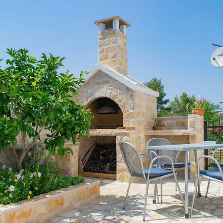 Apartments Solta Gornje Selo Экстерьер фото