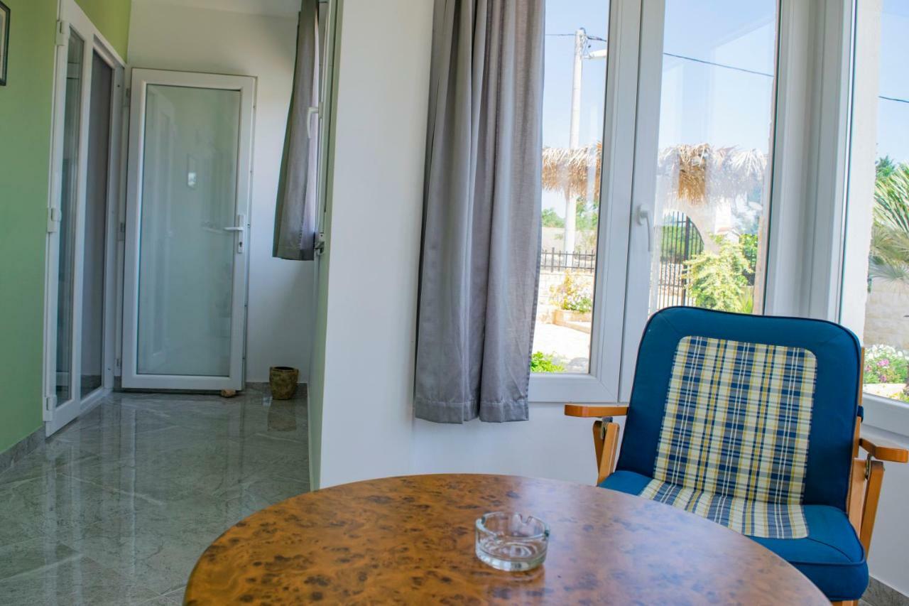Apartments Solta Gornje Selo Экстерьер фото